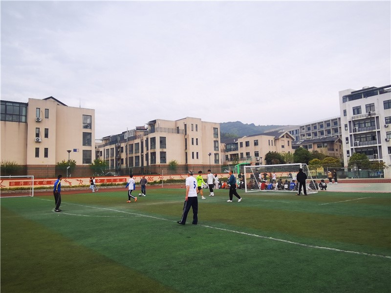 运动防疫情 飞扬展活力