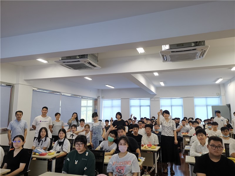 不忘初心 逐梦远行