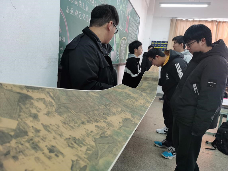 研传世名画 品百年历史