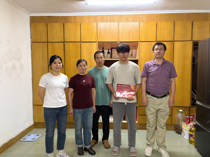 “夏日送关怀 家访润心田”｜机械工程学院开展暑期家庭经济困难学生家访活动