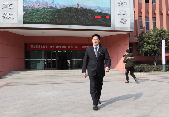 1554107939180056753.jpg DLWY9789a.jpg