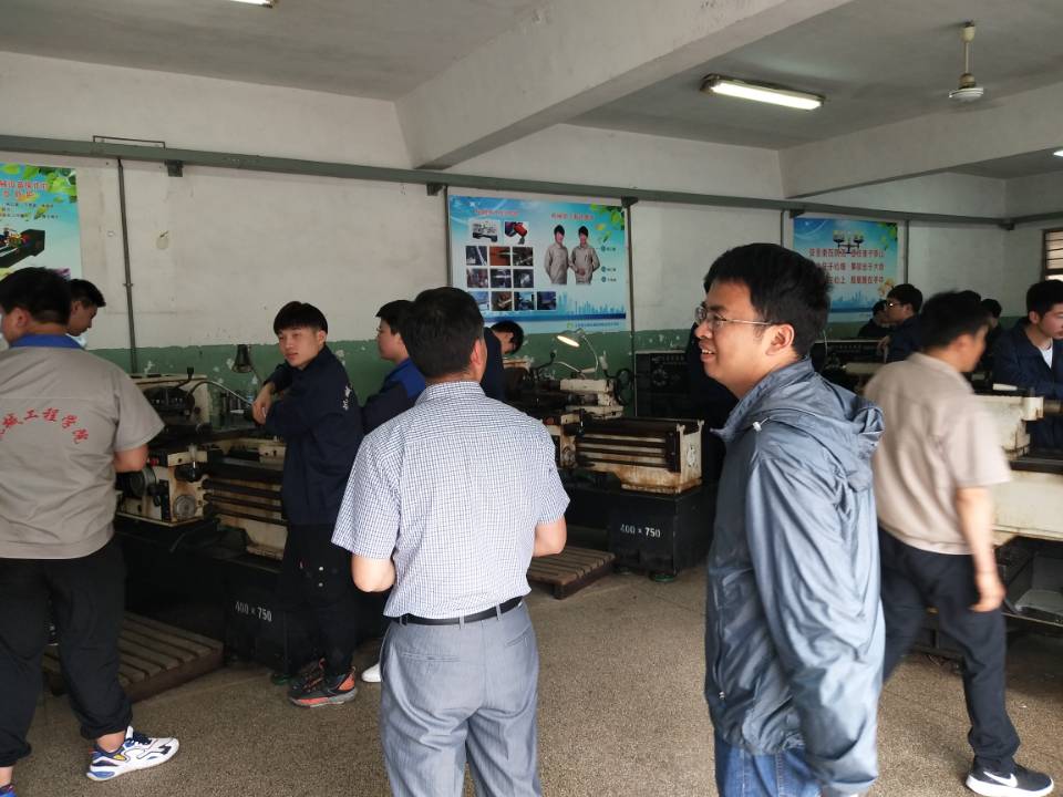 机械工程学院开展期中教学质量检查