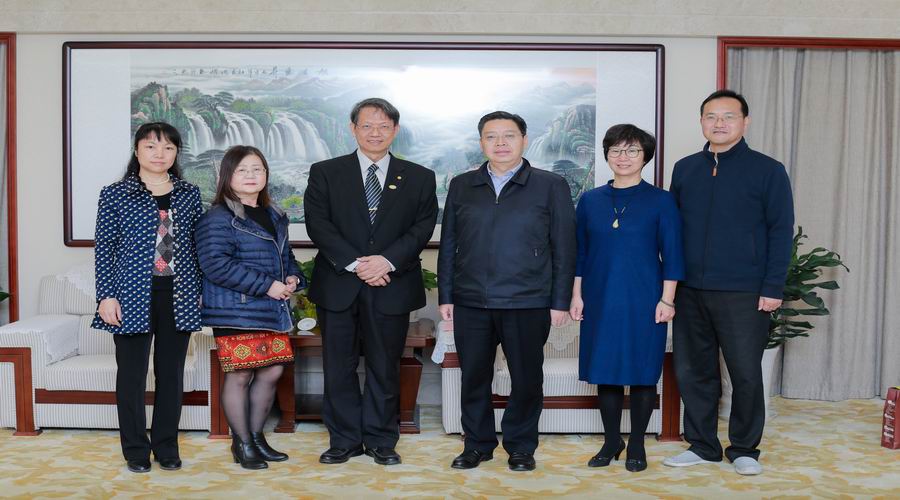 1543471916694044082.jpg 1542785729517066164.jpg